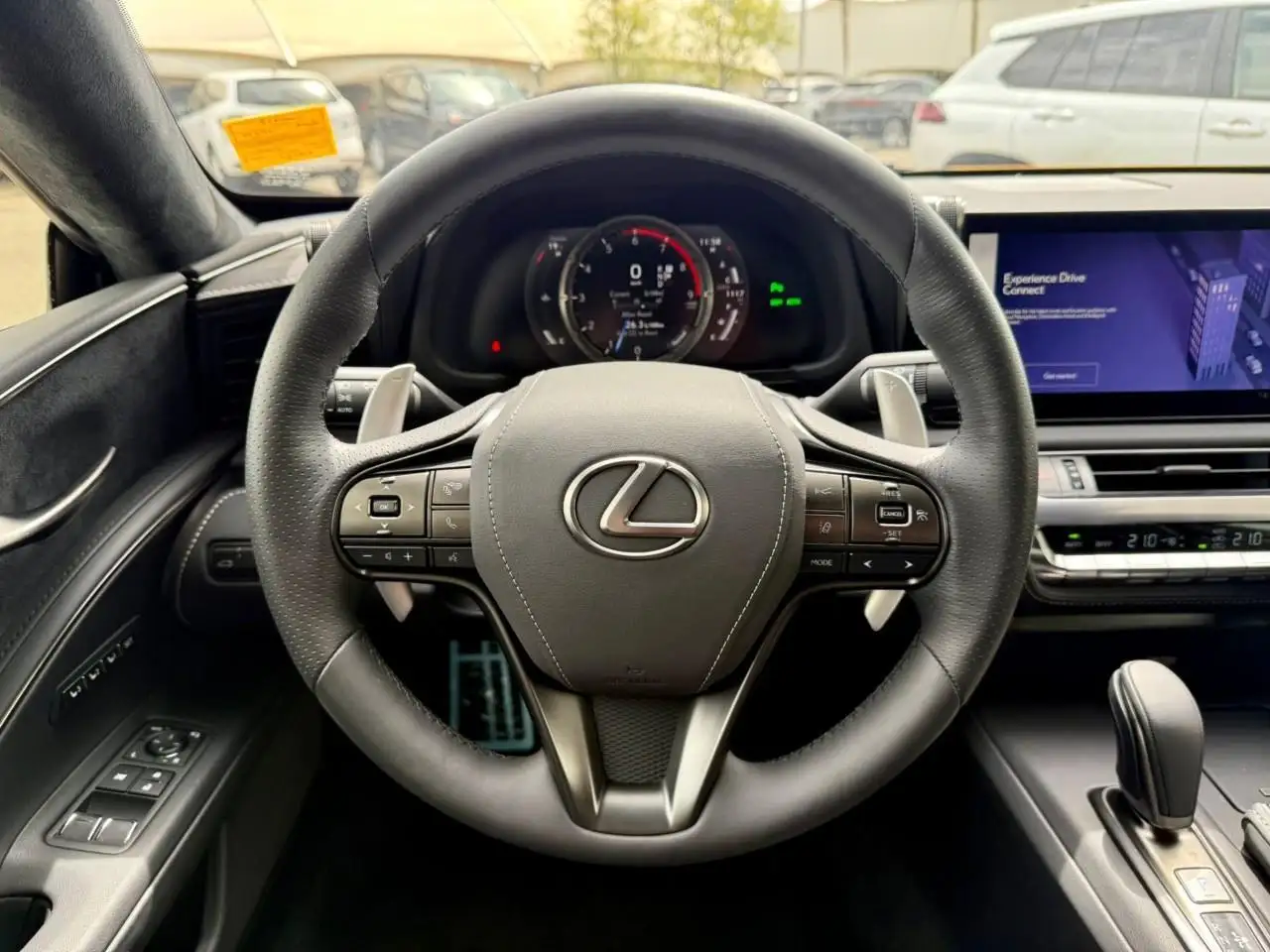 Lexus LC снимка Lexus LC