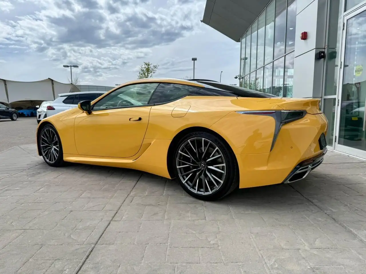 Lexus LC снимка Lexus LC