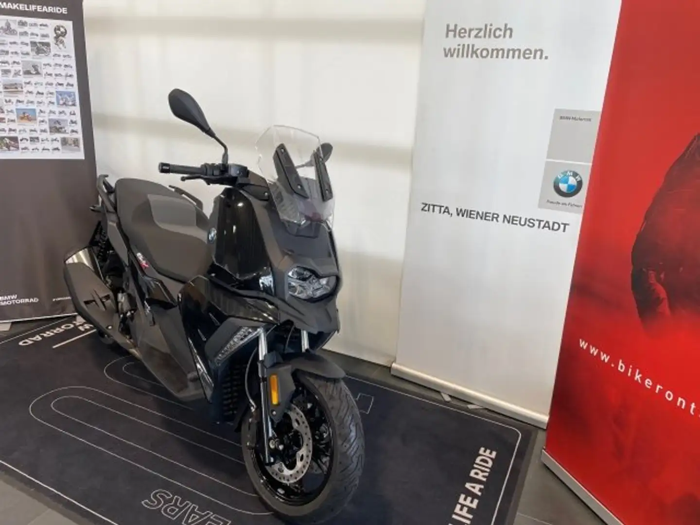 BMW C 400 X C 400 X Zwart - 1