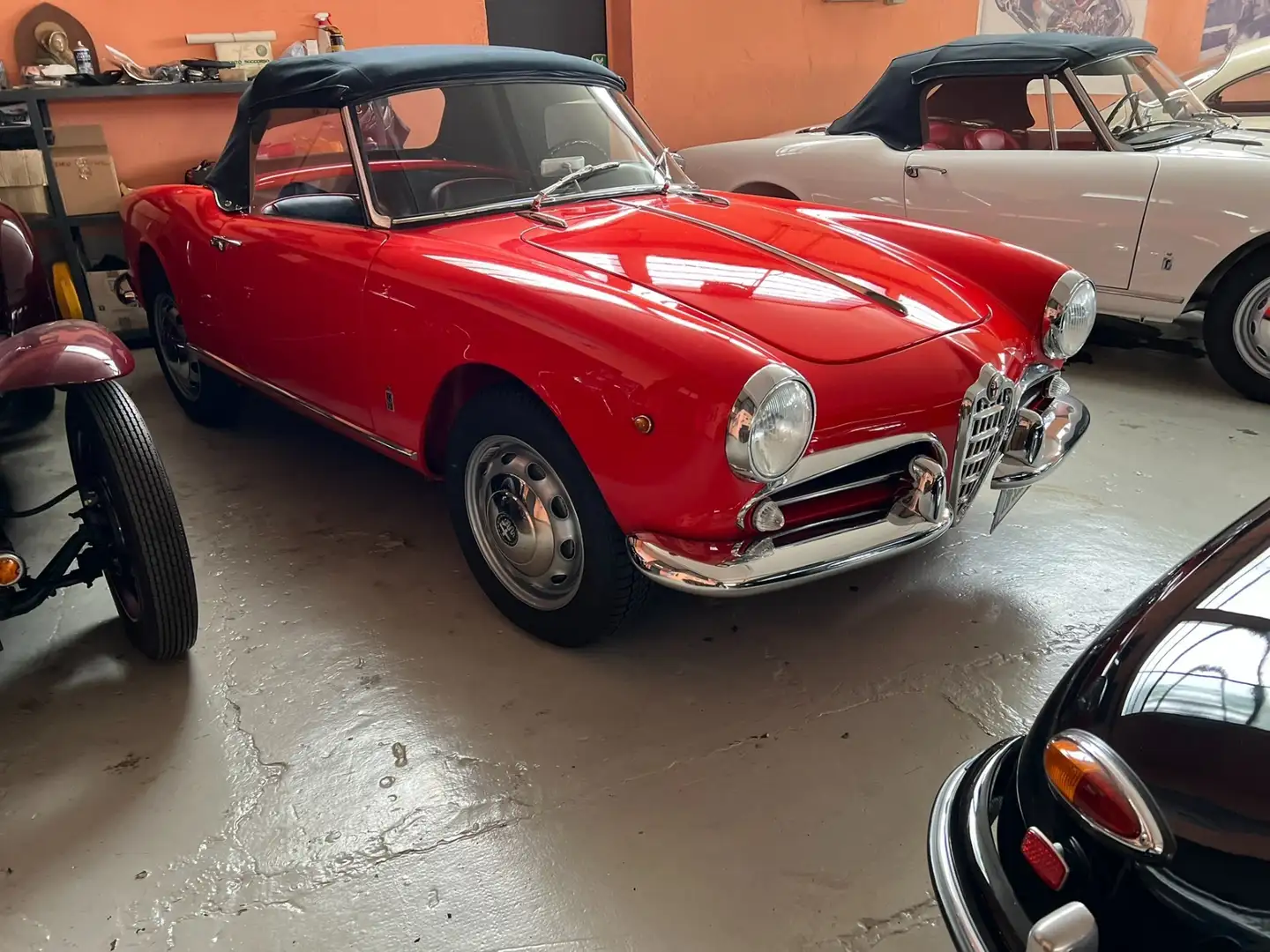 Alfa Romeo Giulietta crvena - 2