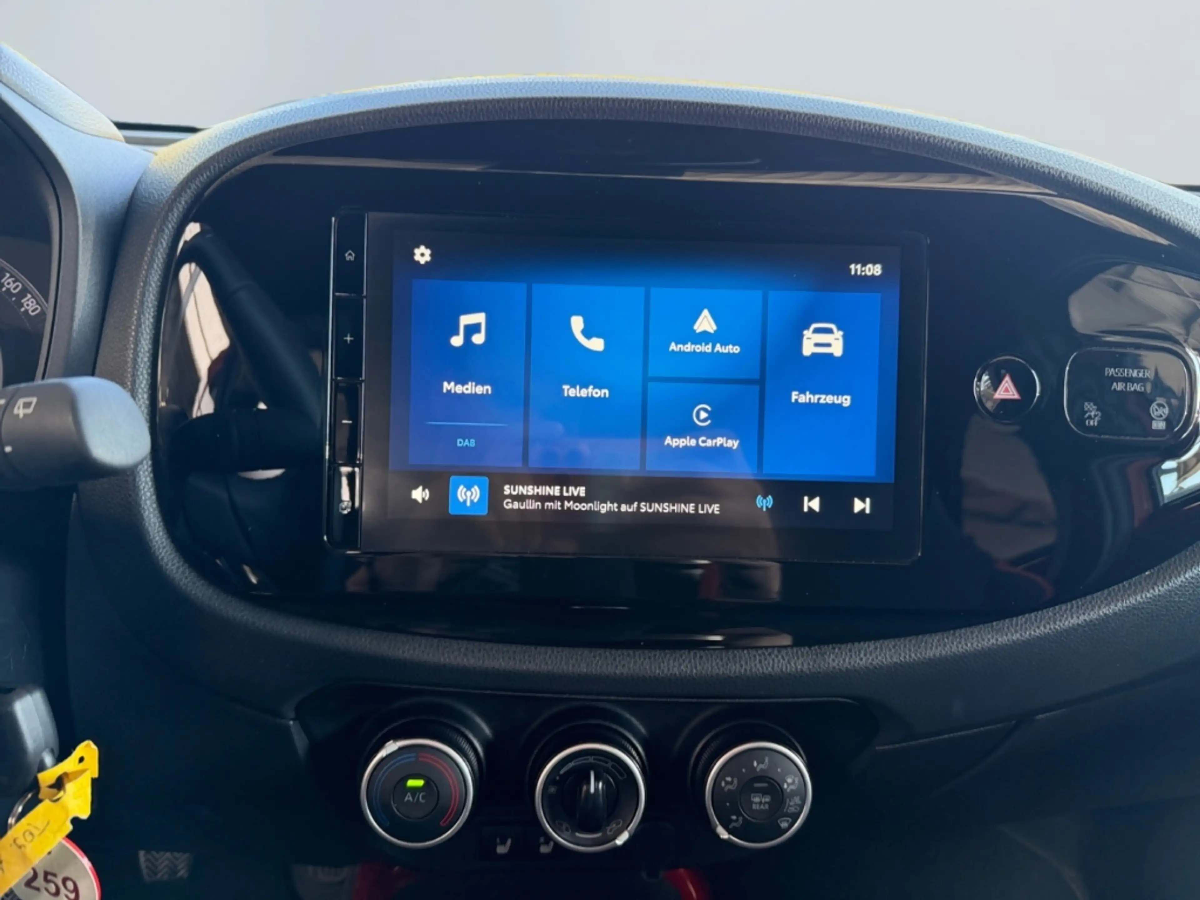 Toyota Aygo X Teamplayer *ACC*CarPlay*CAM*SHZ*Bi-Tone* — photo 5