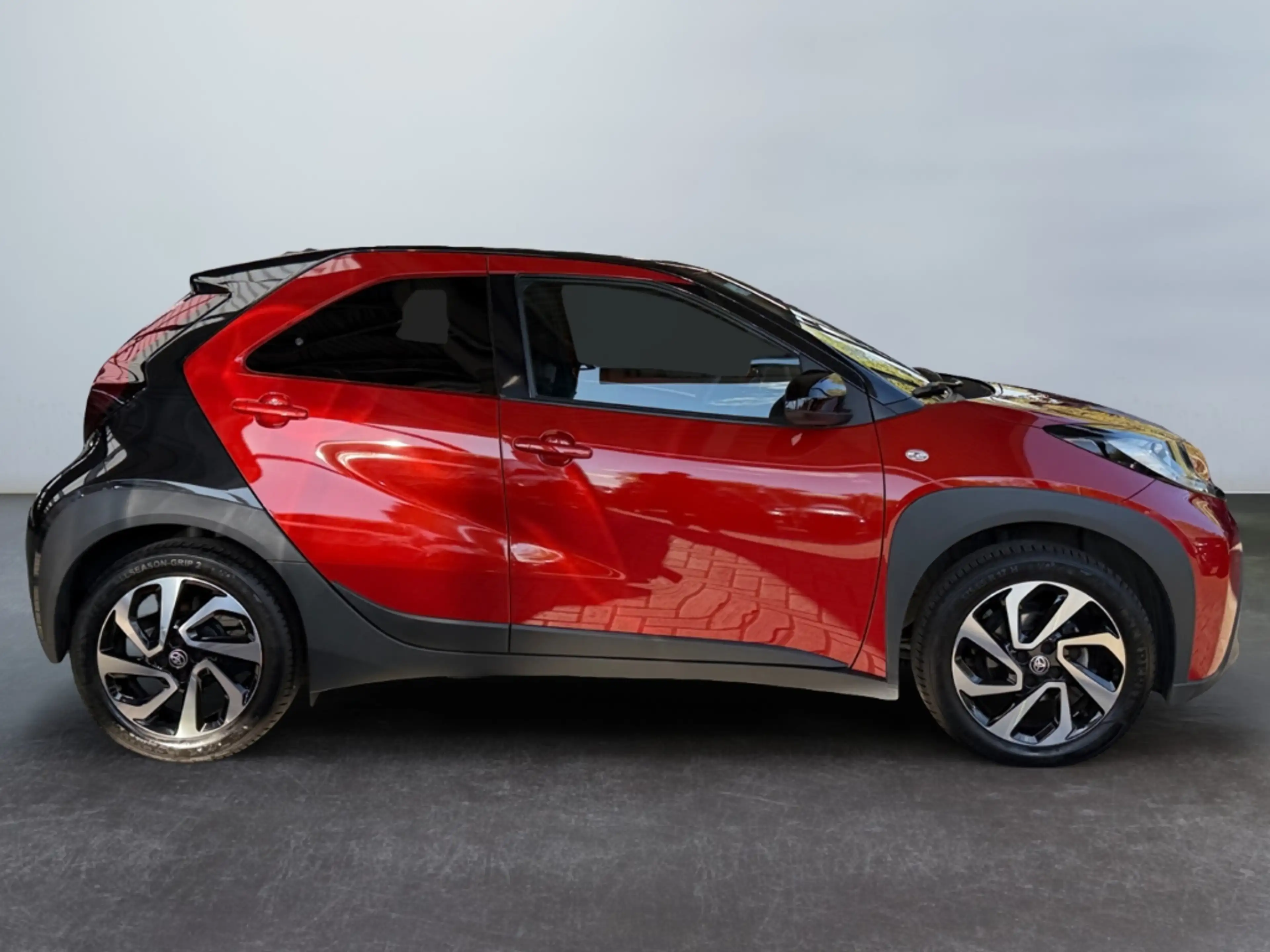 Toyota Aygo X Teamplayer *ACC*CarPlay*CAM*SHZ*Bi-Tone* — photo 15