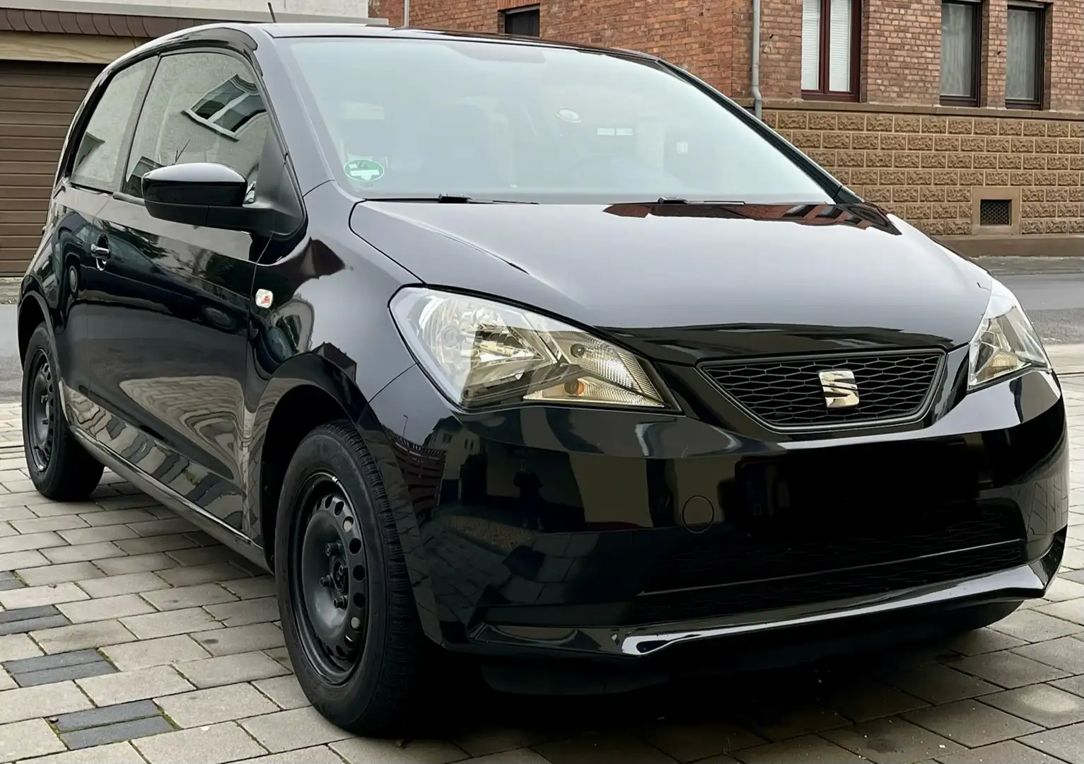 SEAT Mii Chic Noir - 1