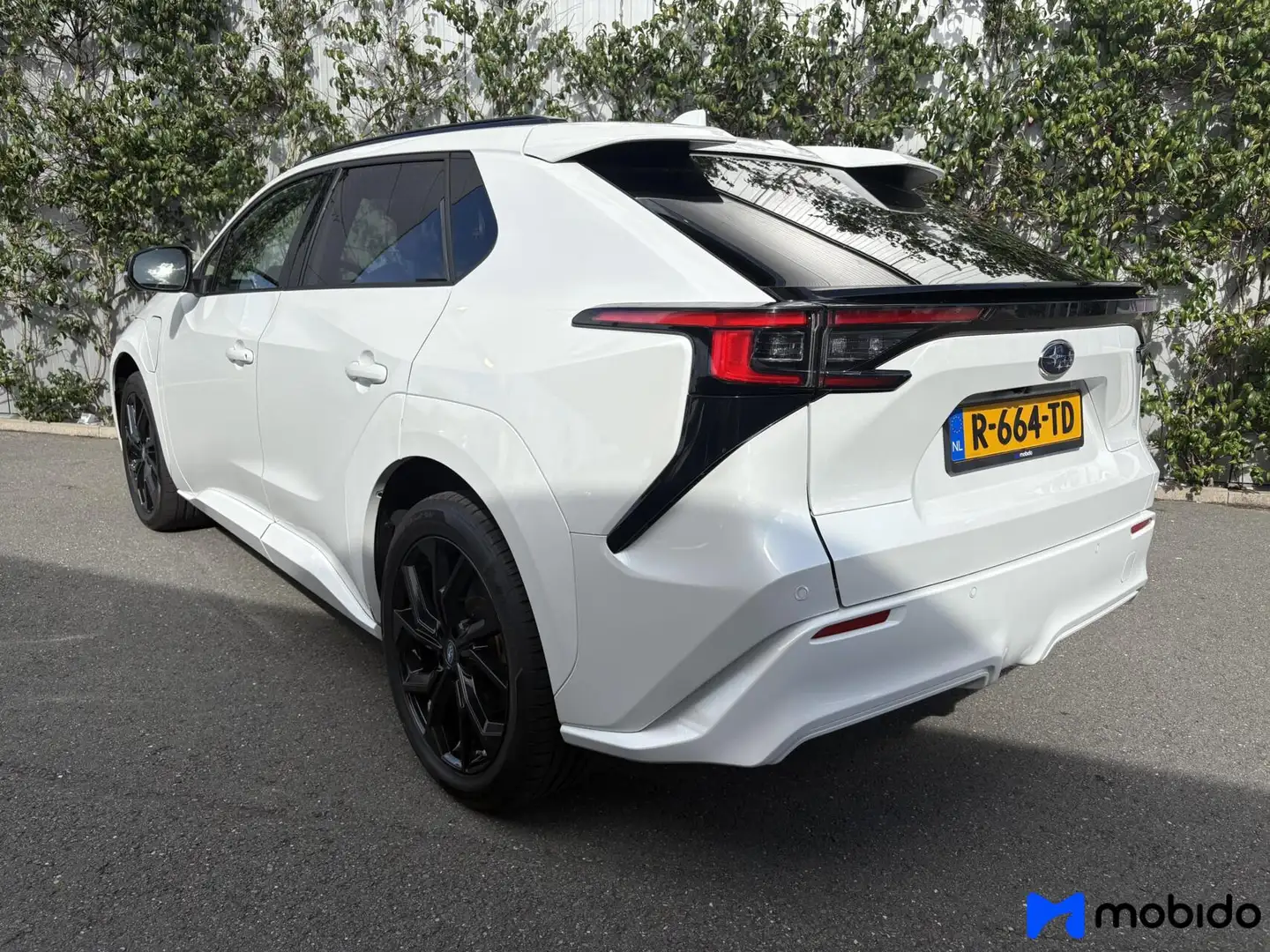 Subaru Solterra 71 kWh premium AWD Blanc - 2