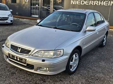 Accord 2.0i LS VTEC LIMOUSINE TÜV 10/27 VELOURS
