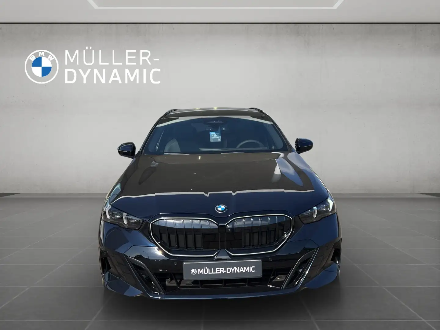 BMW 540 d xDrive TOURING M SPORT PRO LED AHK PANO KOMFORTZ Negro - 2
