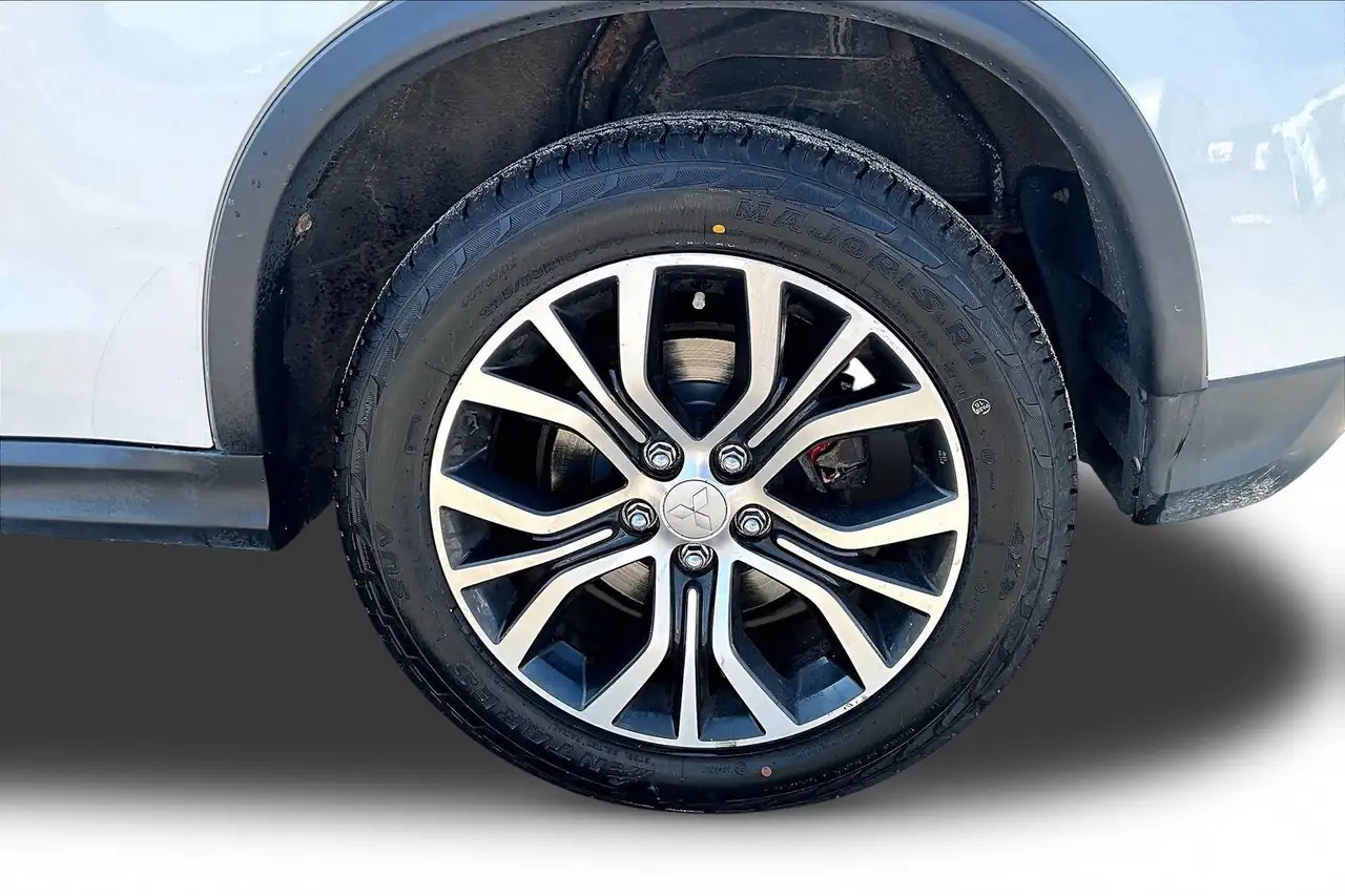 Mitsubishi RVR снимка Mitsubishi RVR