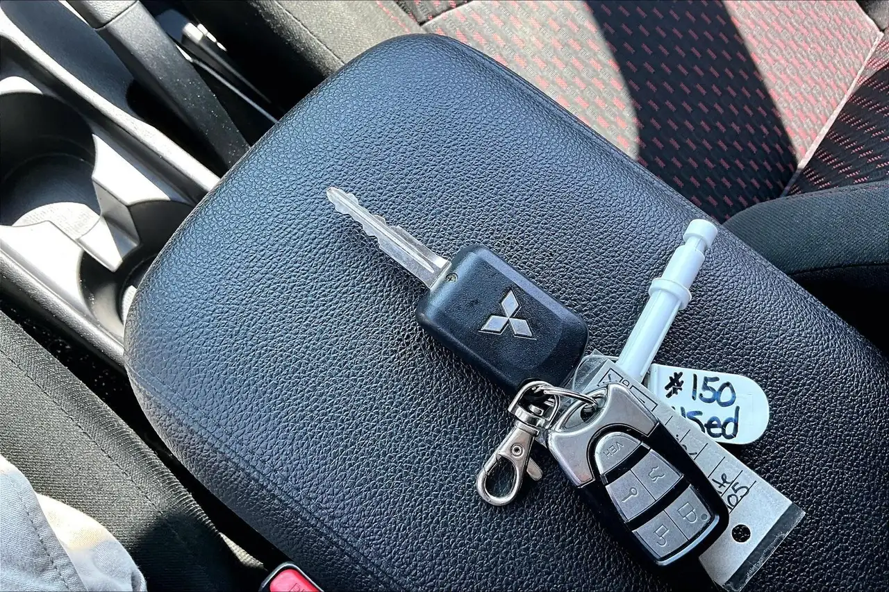 Mitsubishi RVR снимка Mitsubishi RVR