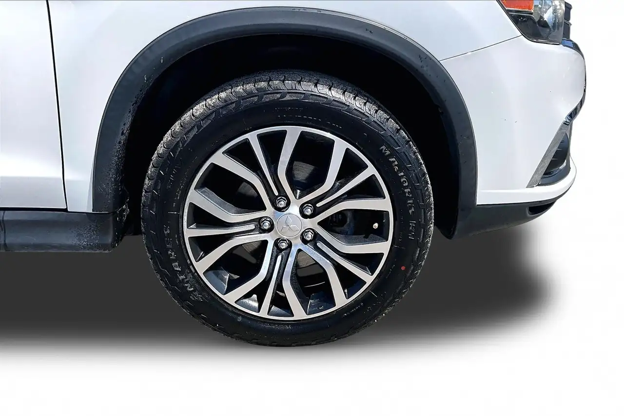 Mitsubishi RVR снимка Mitsubishi RVR