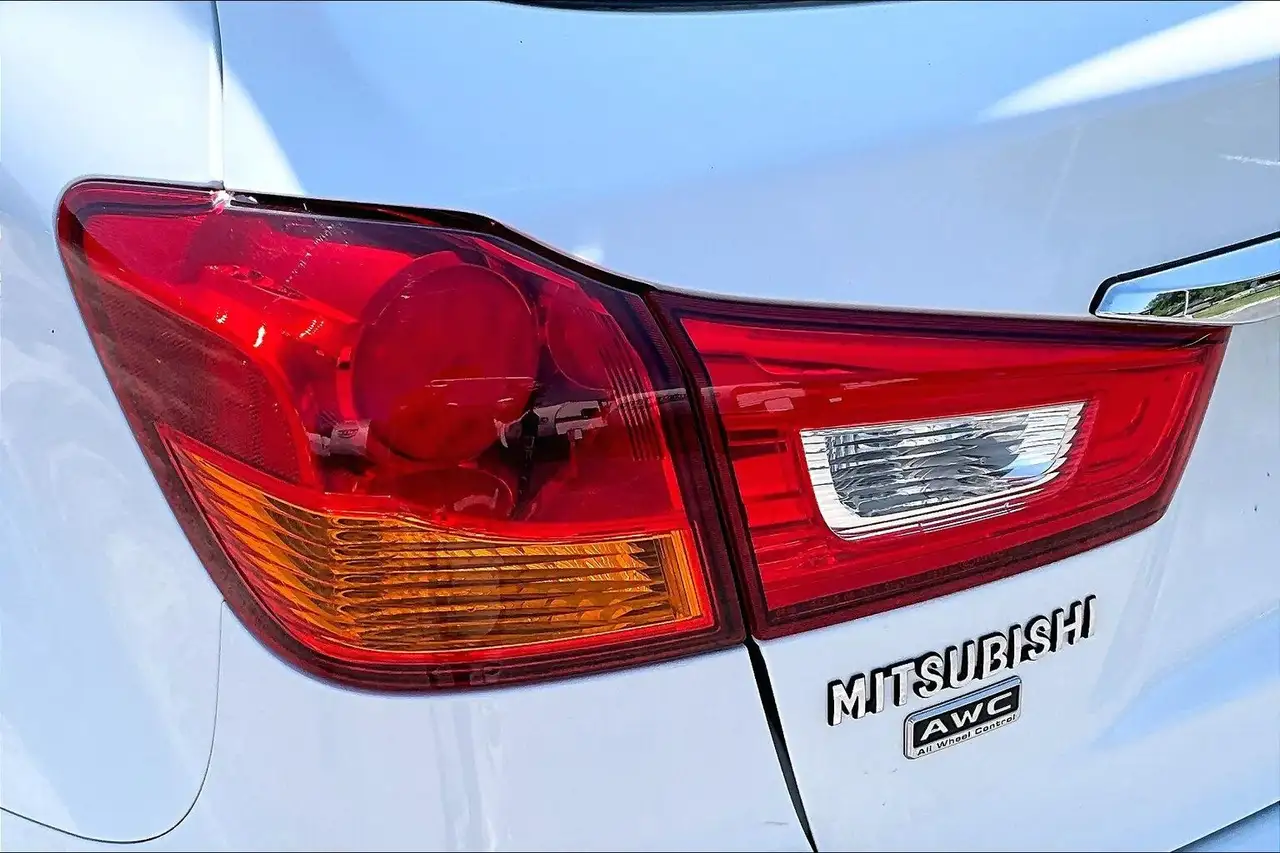 Mitsubishi RVR снимка Mitsubishi RVR