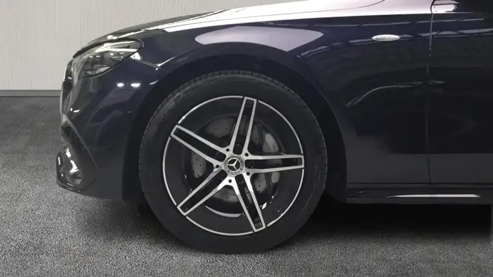 Mercedes-Benz Clase E 2025, foto 5