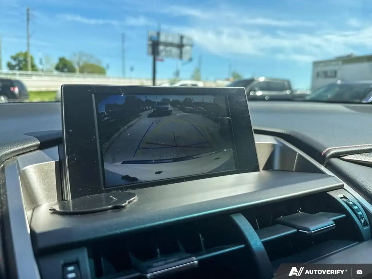 Lexus NX снимка Lexus NX