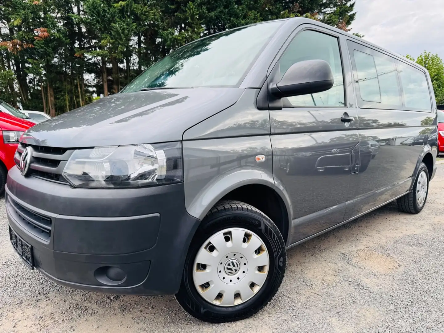 Volkswagen T5 Transporter Kombi lang/9-Sitze/AHK/Scheckheft Gri - 1