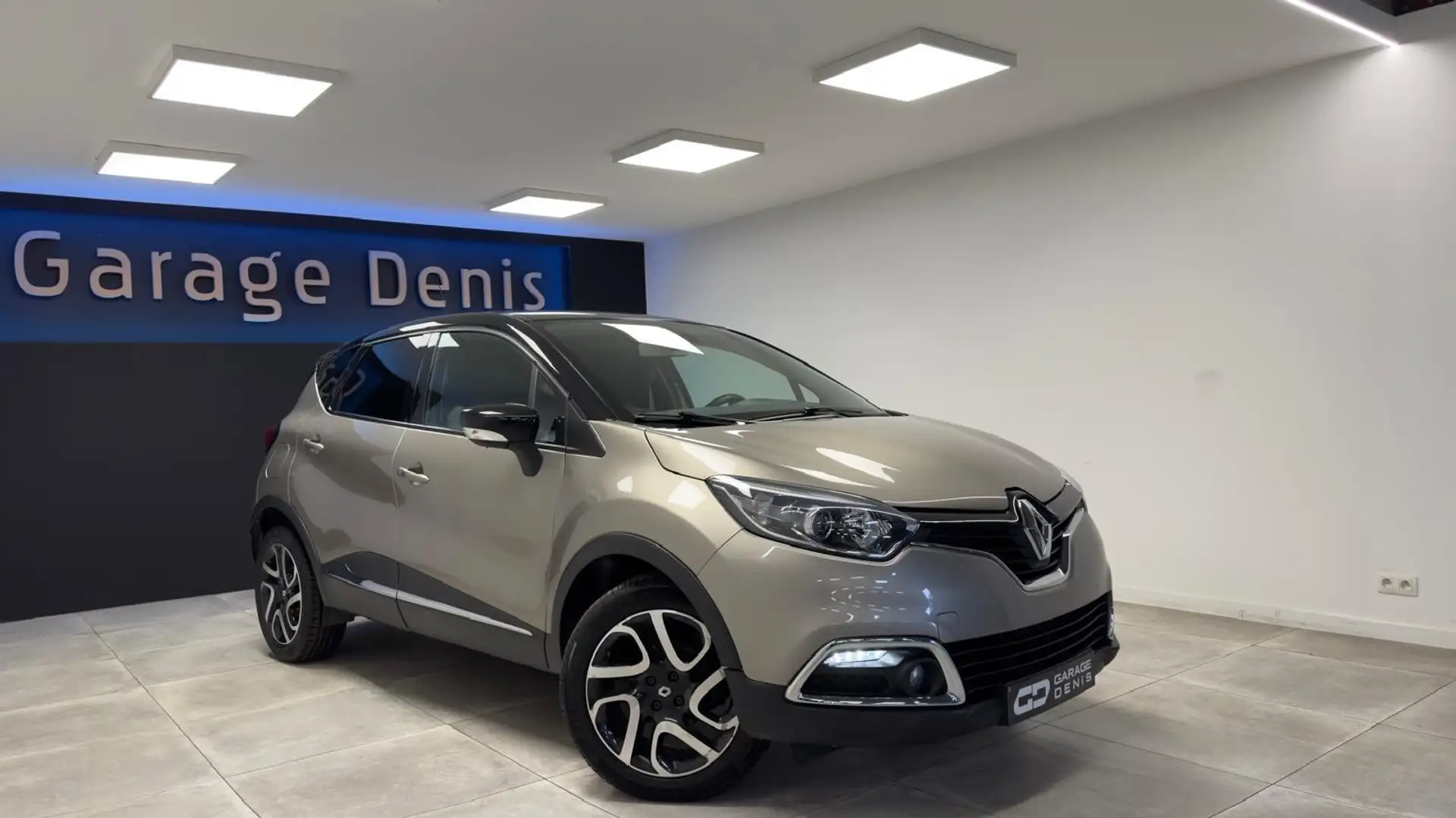 Renault Captur 0.9 TCe Energy Intens**GPS**CLIM-AUTO**GARANTIE** Gris - 2