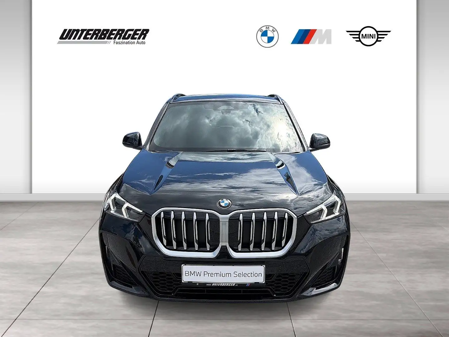 BMW X1 xDrive20d M Sportpaket | Innovations Paket Schwarz - 2
