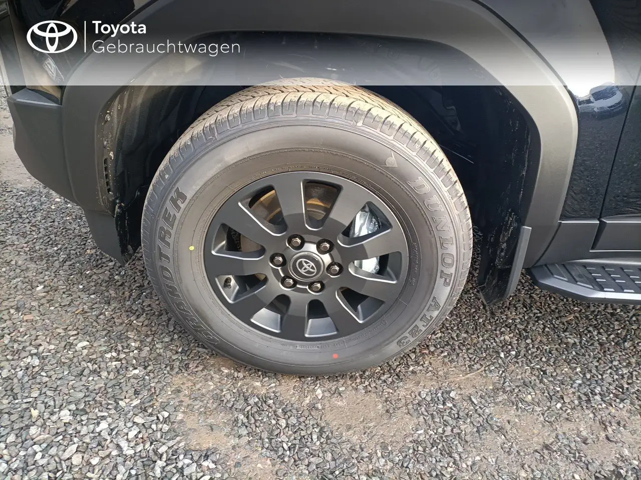 Toyota Land Cruiser 2,8 D-4D AWD Executive + AHK + Winterräder 9