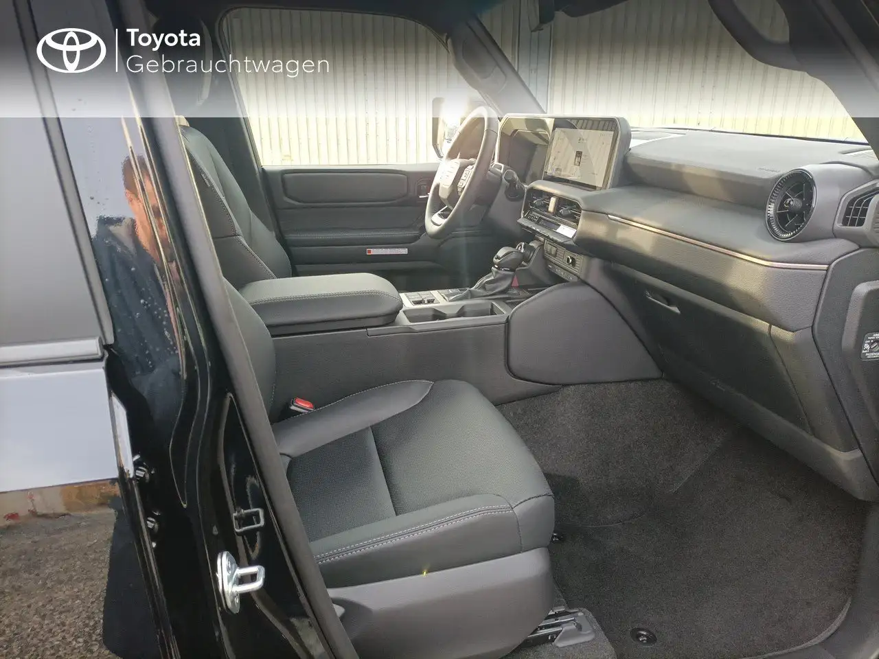 Toyota Land Cruiser 2,8 D-4D AWD Executive + AHK + Winterräder 13