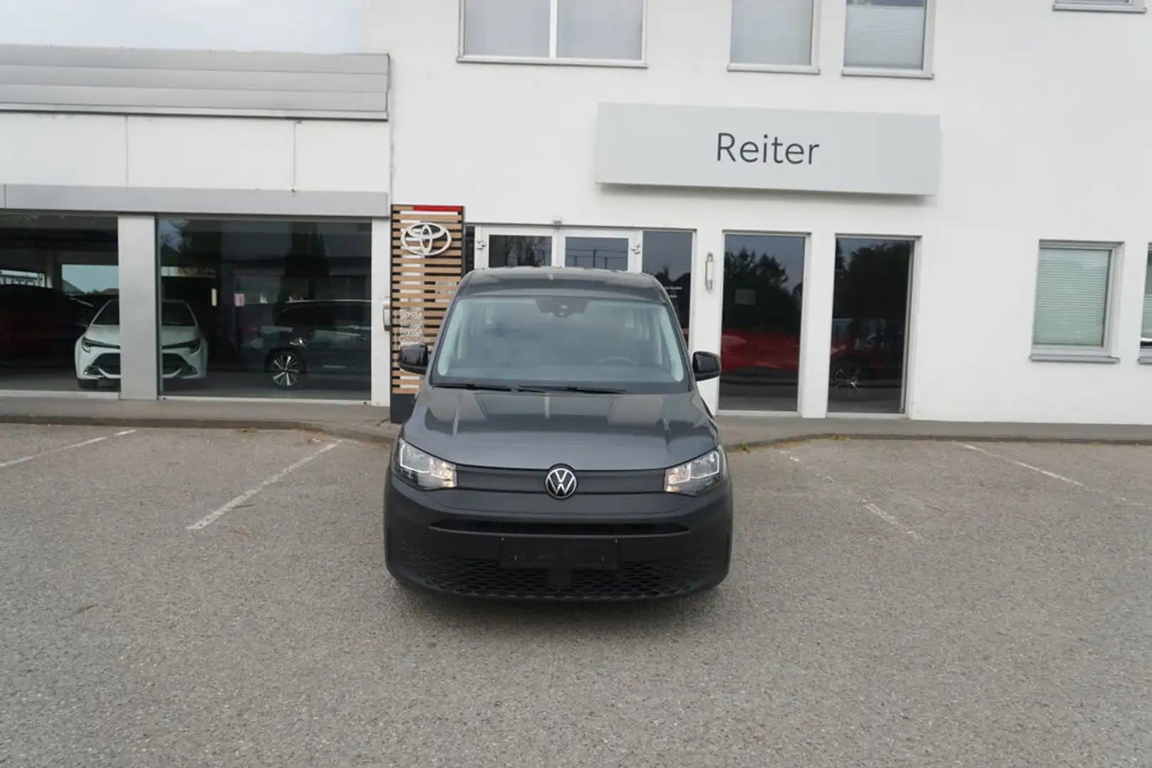 Volkswagen Caddy Maxi 2,0 TDI *7-SITZE*NAVI*PDC* Grau - 1
