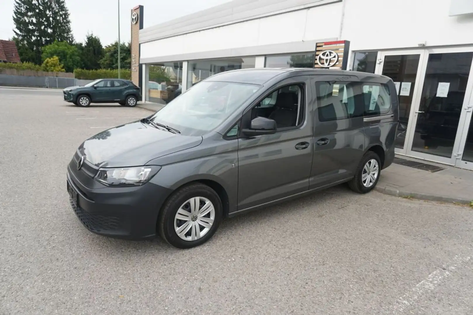 Volkswagen Caddy Maxi 2,0 TDI *7-SITZE*NAVI*PDC* Grau - 2