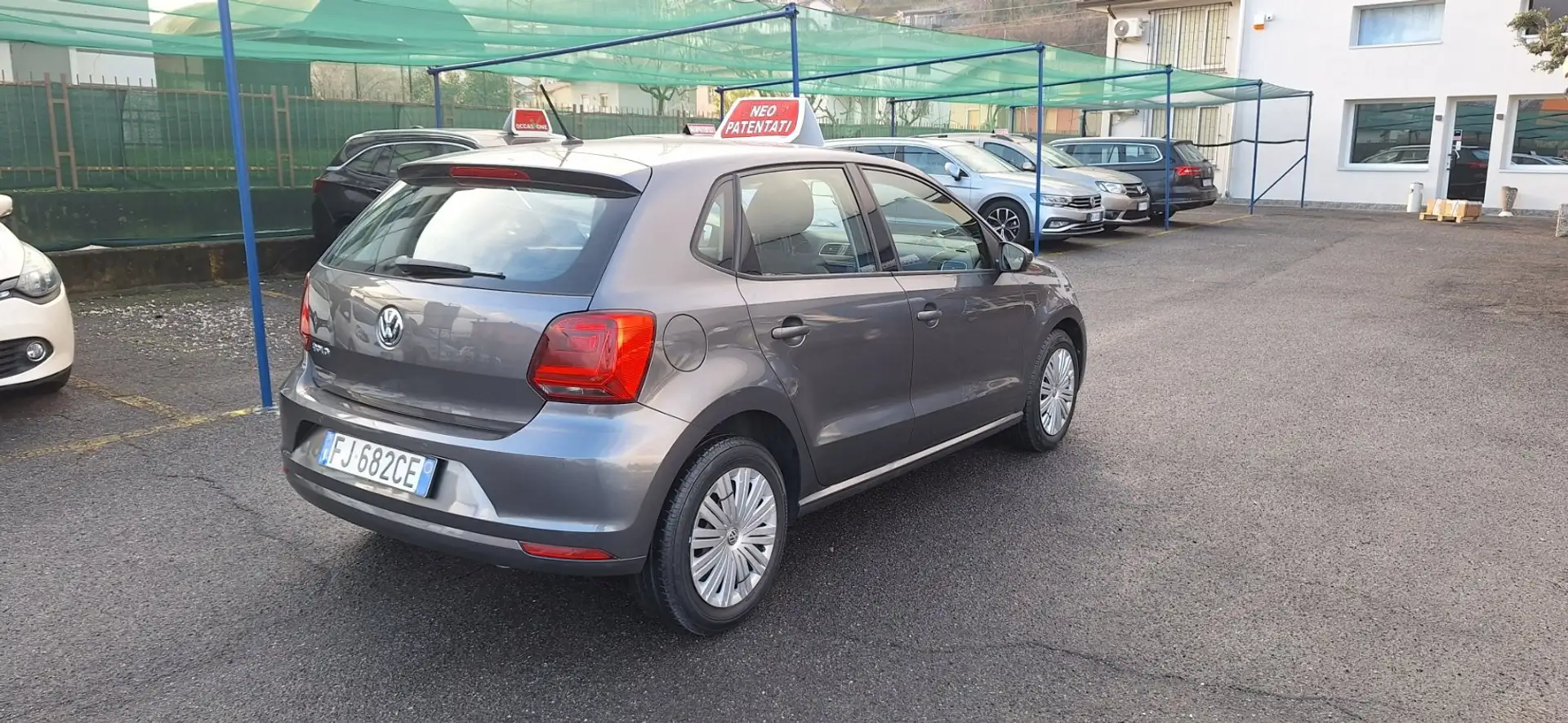 Volkswagen Polo Polo 5p 1.0 mpi Comfortline 75cv Grigio - 2
