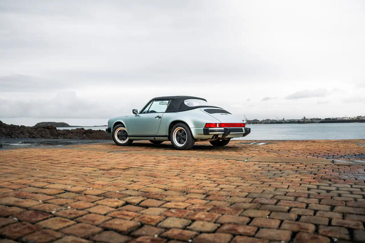 Porsche 911 Cabriolet Carrera, foto 6