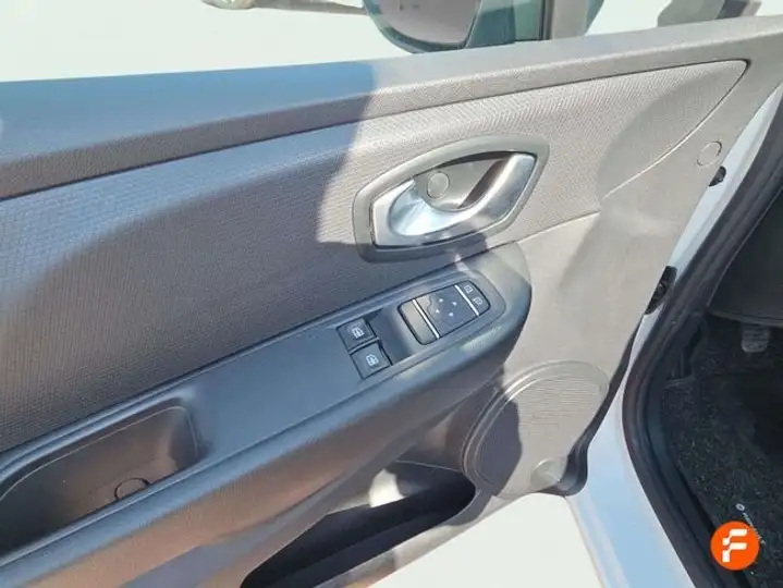 Renault Clio Business Tce GLP 2019, foto 25