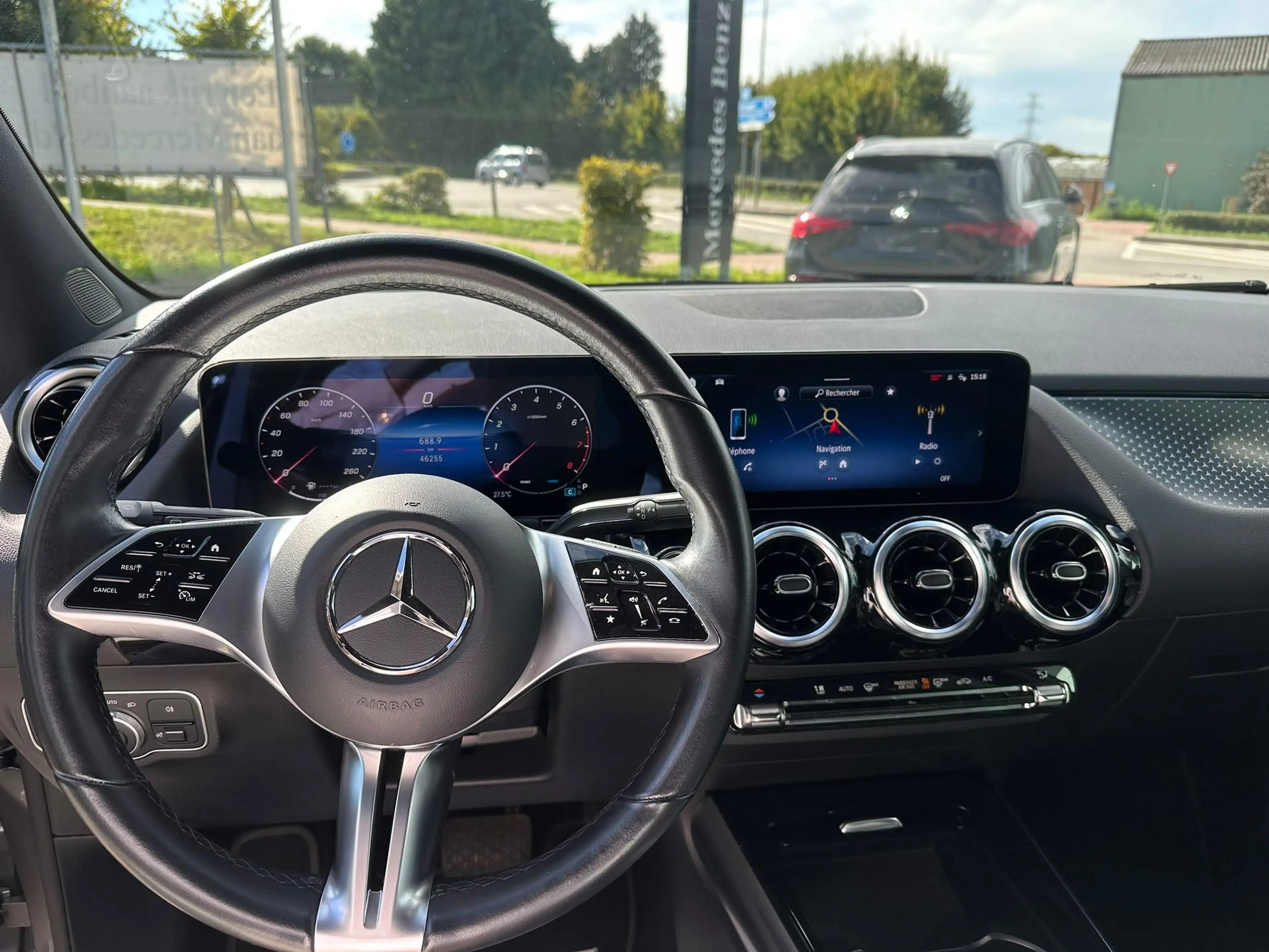Mercedes-Benz GLA 180 GLA Business Line — photo 19
