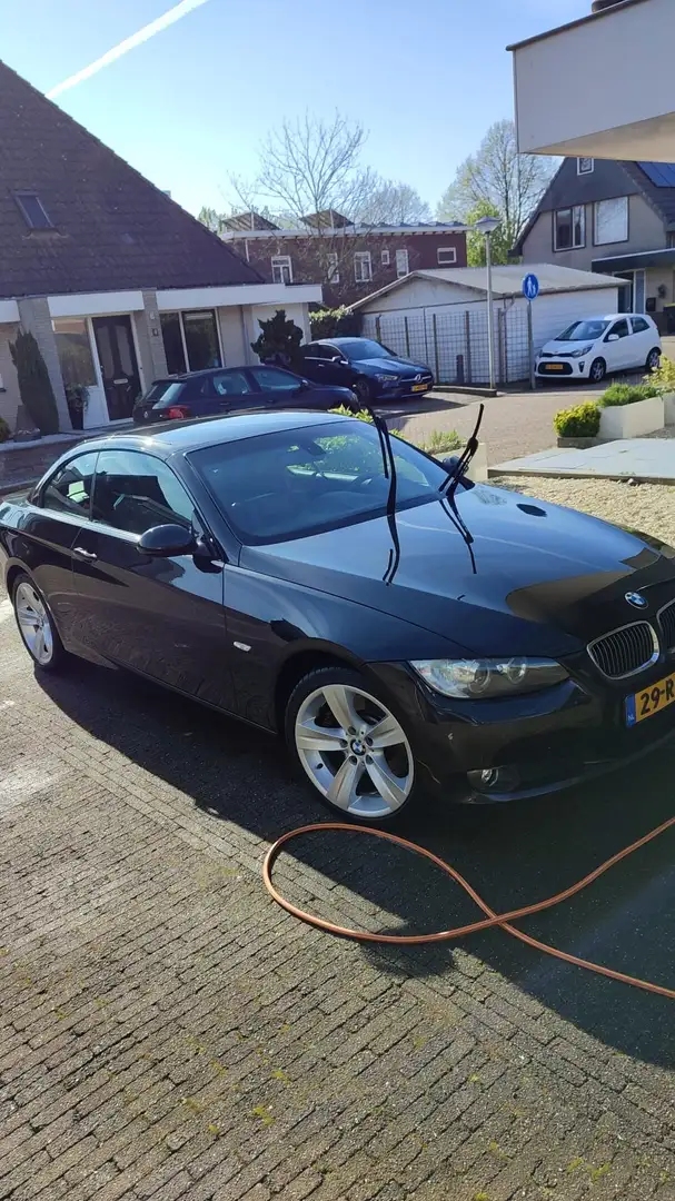 BMW 330 325i Zwart - 1