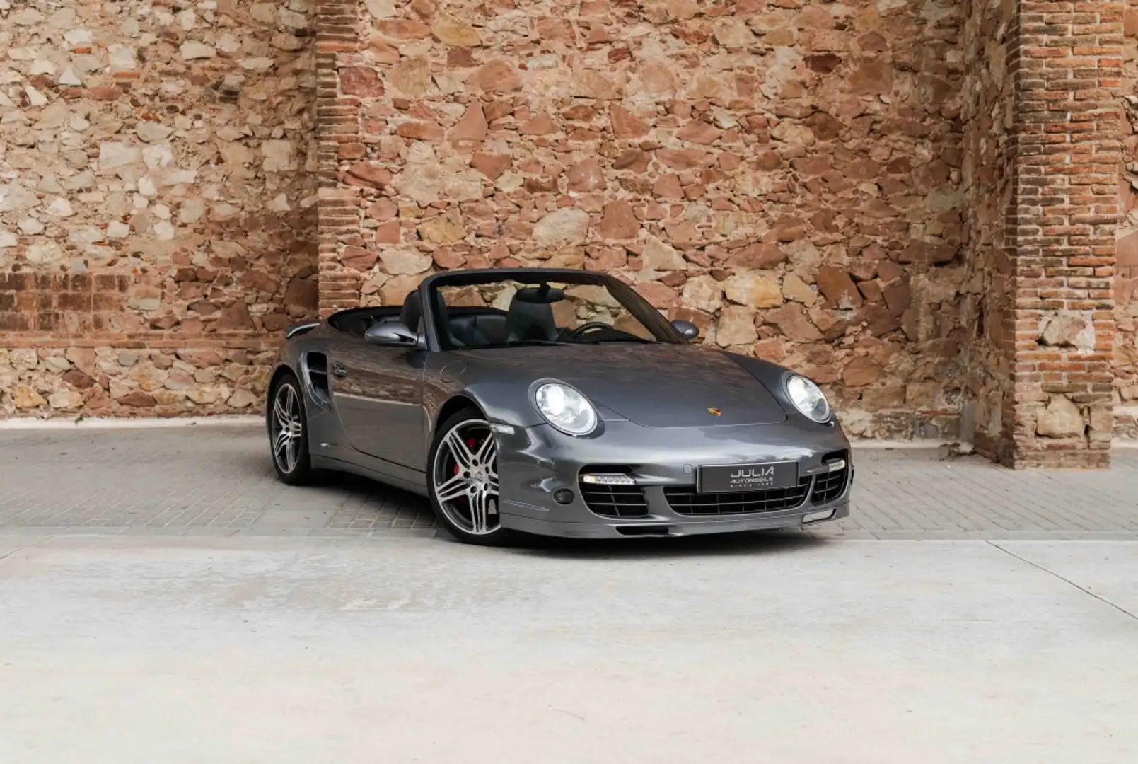 Porsche 911 Turbo Tiptronic Gris - 1