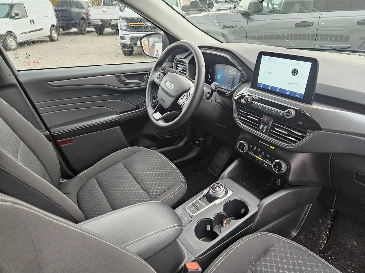 Ford Escape снимка Ford Escape