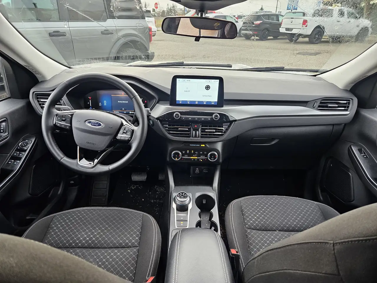 Ford Escape снимка Ford Escape