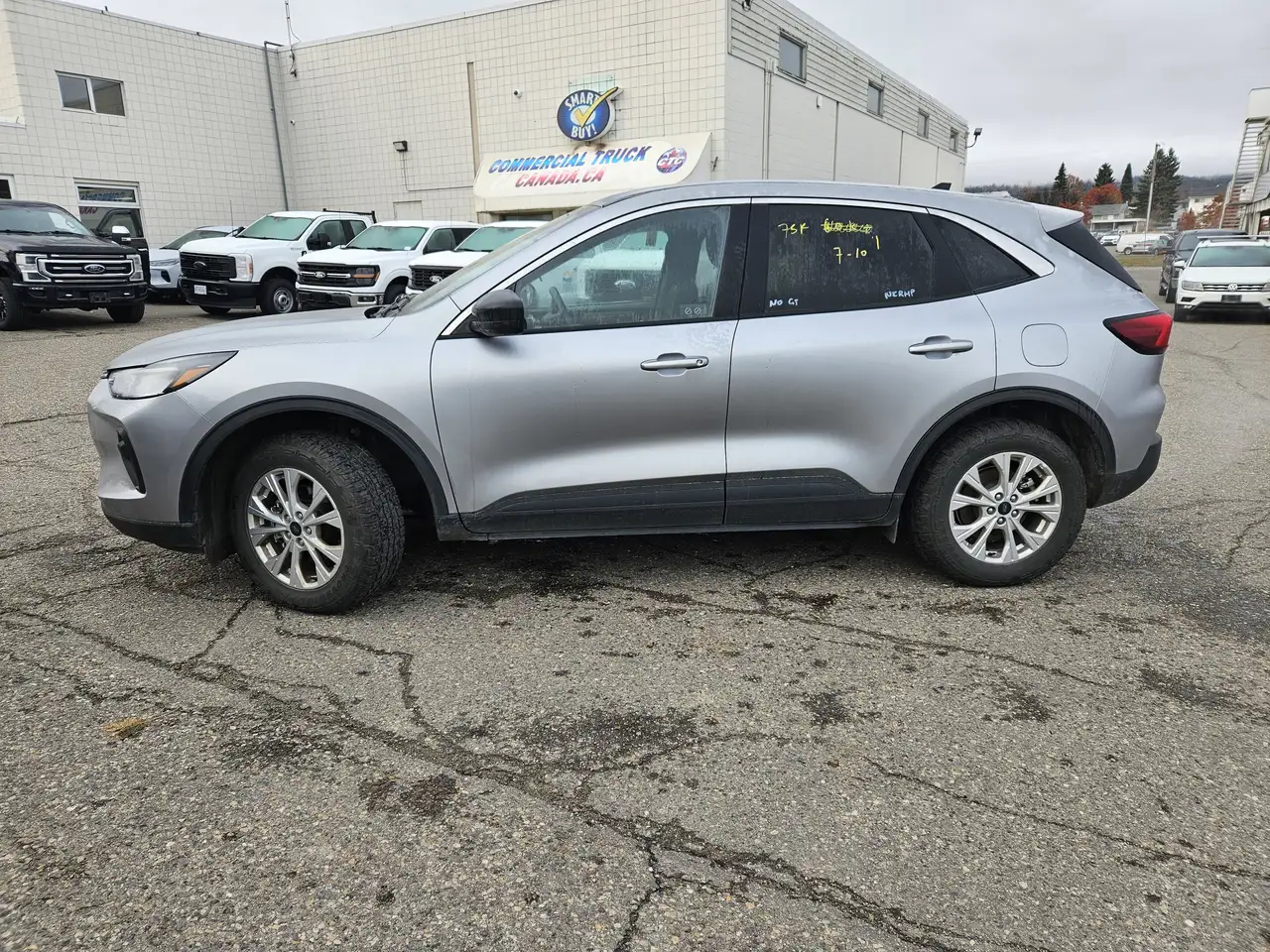Ford Escape снимка Ford Escape