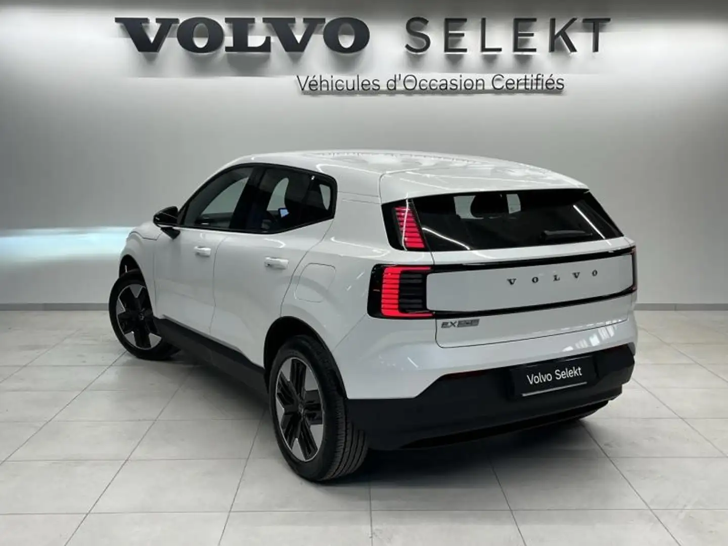 VOLVO Ex30