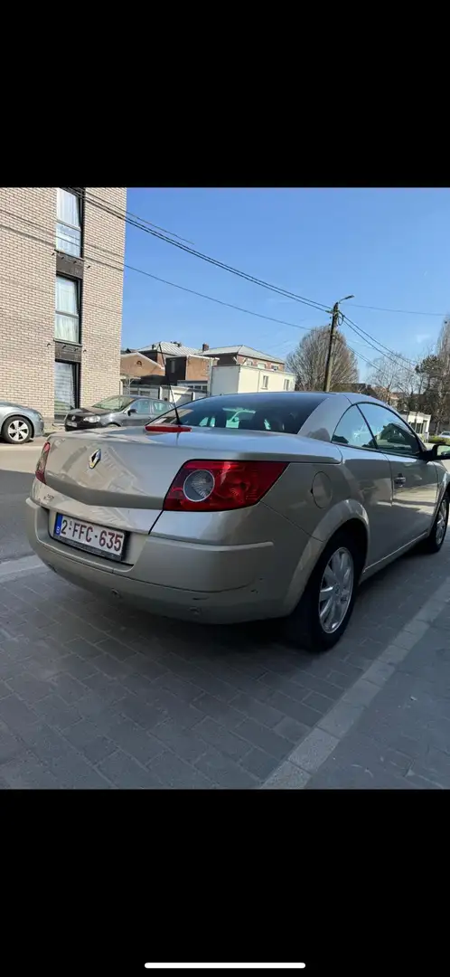 Renault Megane Bronze - 1