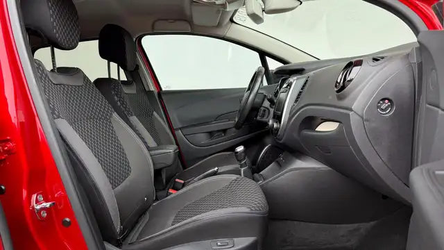 Renault Captur view 15