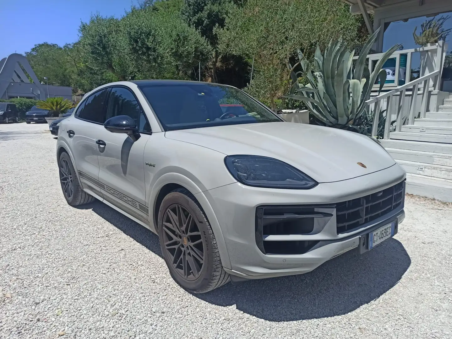 Porsche Cayenne Cayenne Coupe 3.0 e-hybrid 5p tiptronic - 1