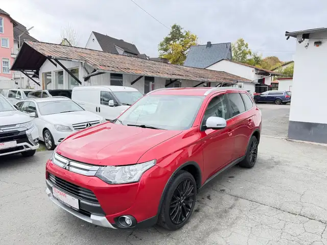 Mitsubishi Outlander Diamant Edition 4WD