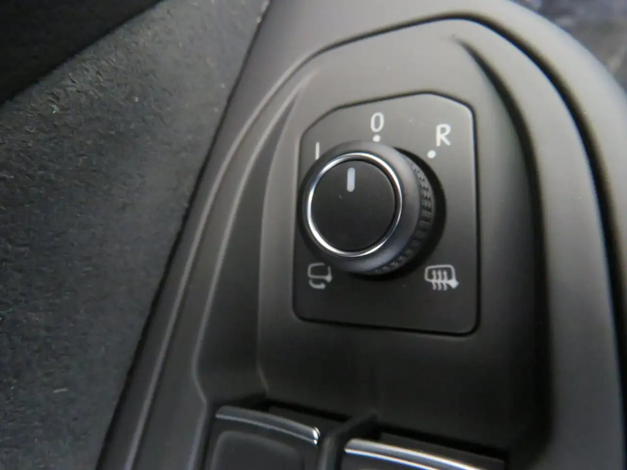 Volkswagen Golf Rabbit TSI 8