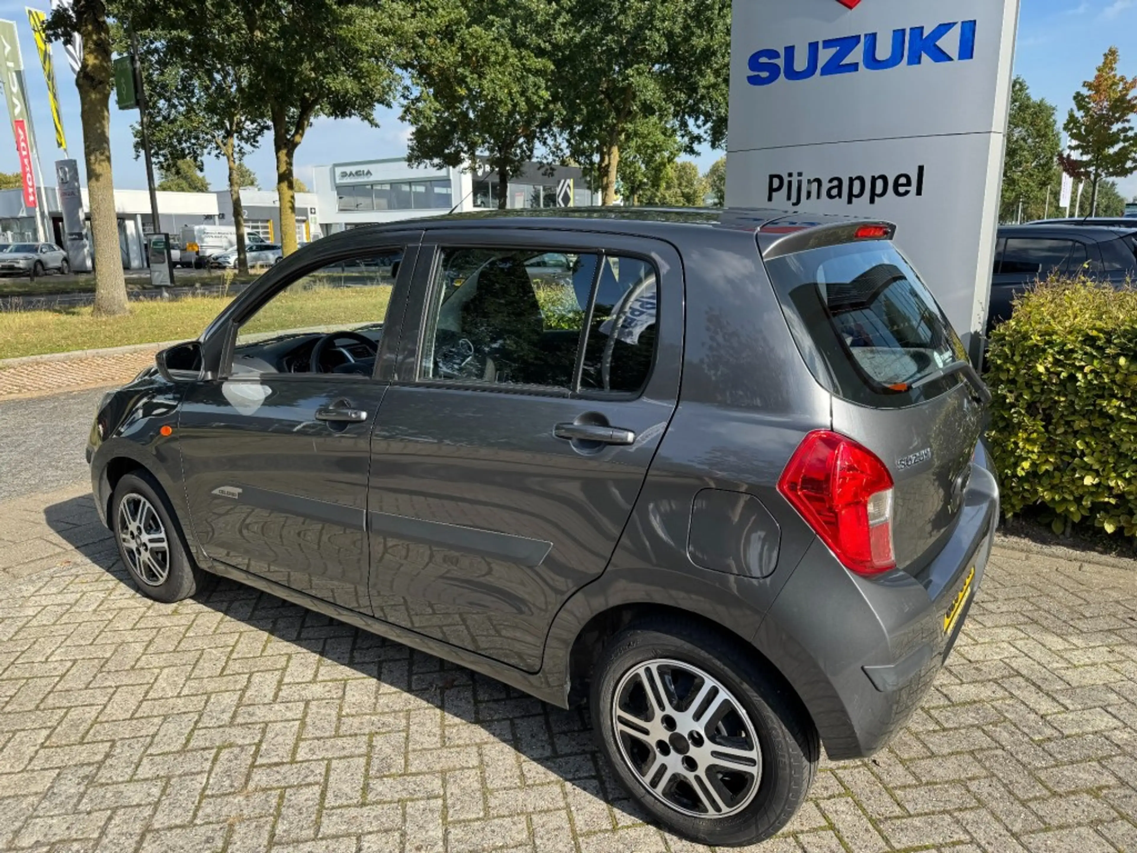 Suzuki Celerio 1.0 Exclusive 5-deurs Airco / Stootlijstset — photo 2