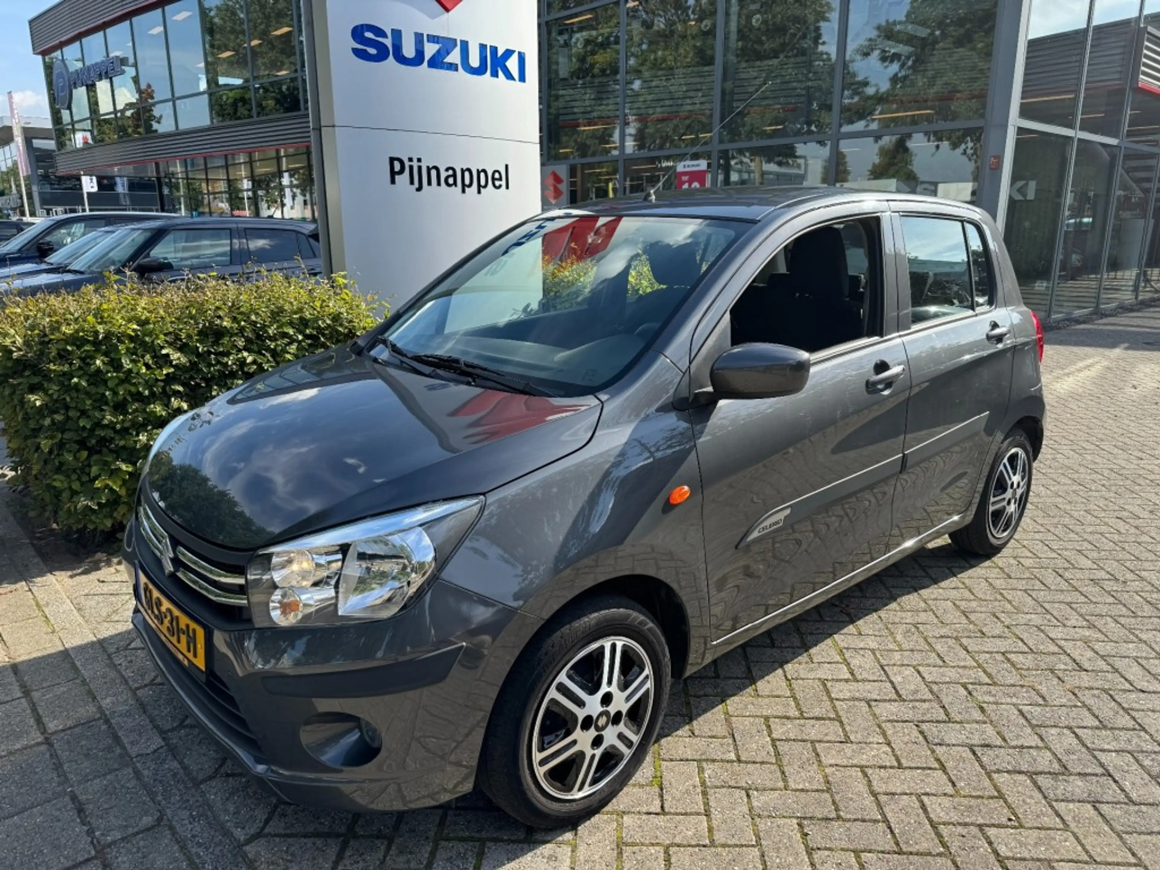 Suzuki Celerio 1.0 Exclusive 5-deurs Airco / Stootlijstset — photo 6