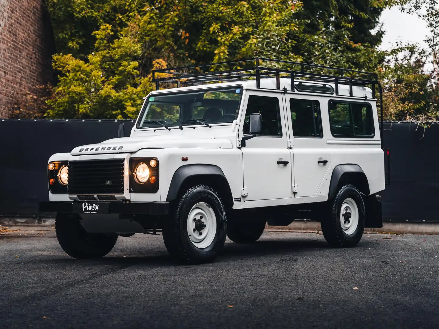 Land Rover Defender Defender 110 2.2  // AIRCO // 7 SEATS // EX VAT Blanc - 1