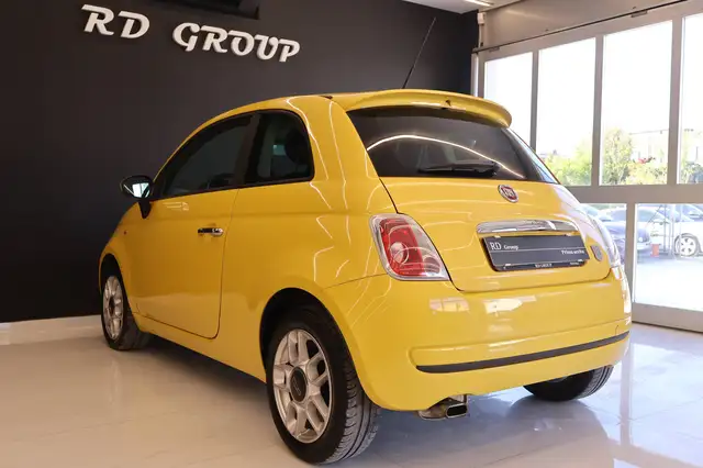 Fiat 500 view 6