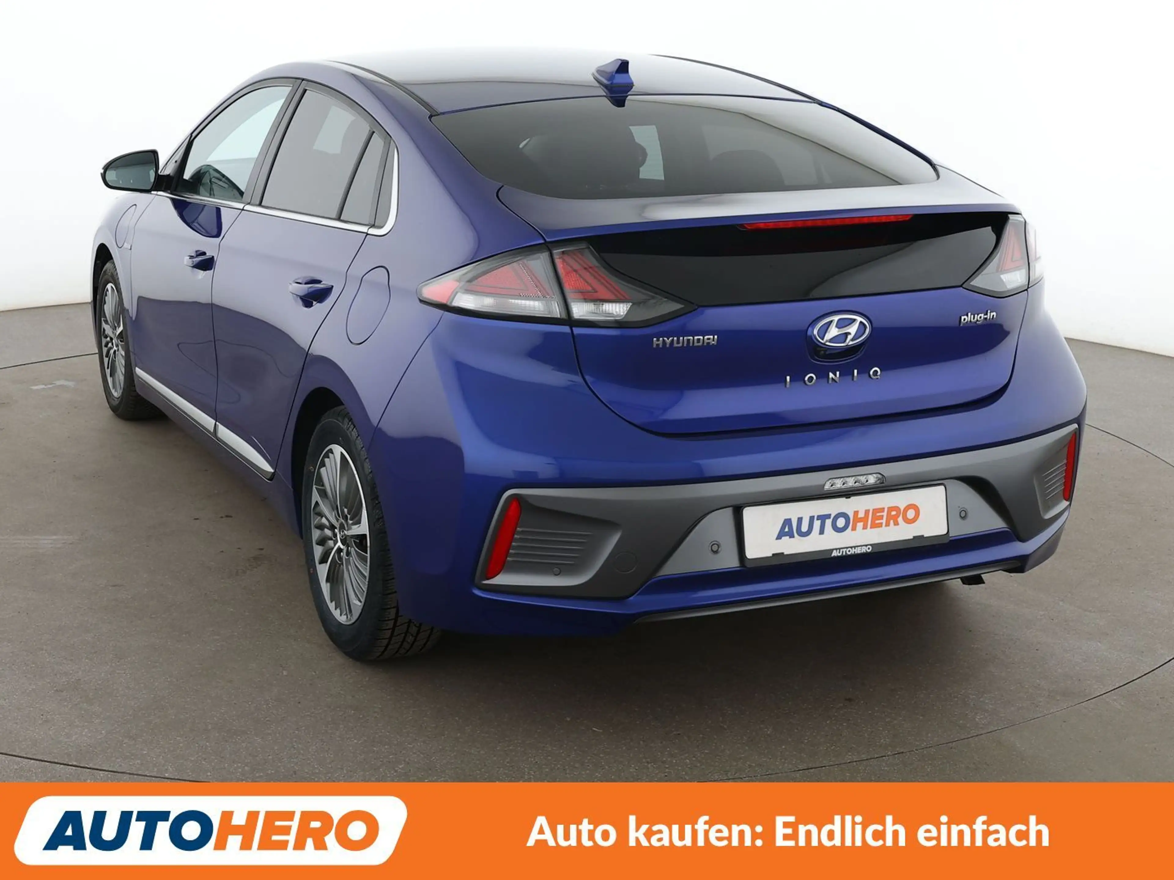 Hyundai IONIQ 1.6 Hybrid Premium Aut.*NAVI*XENON*ACC*SPUR* — photo 4
