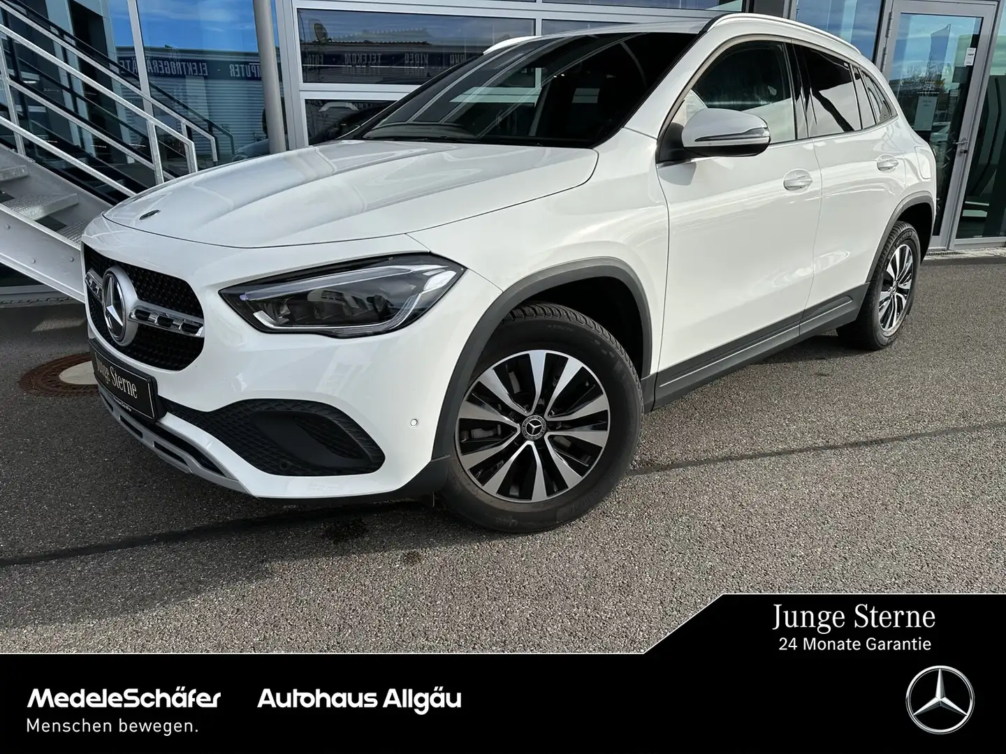 Mercedes-Benz GLA 250 GLA 250 Style AHK Kam MLed ElHeck LenkHz MBUX LED Weiß - 1