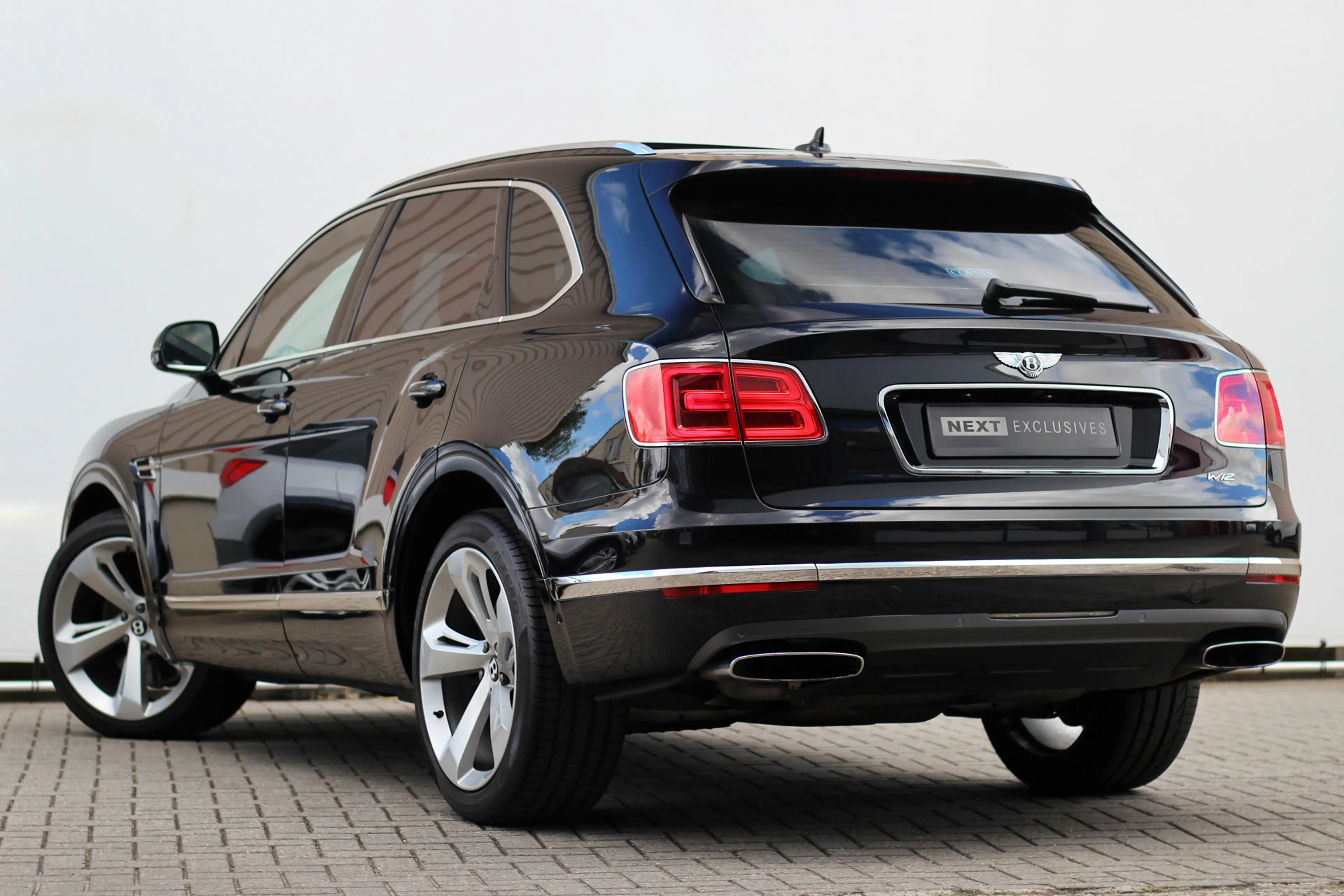 Bentley Bentayga 6.0 W12 7p. | Touring | City | Pano | Head-up | AC — photo 8