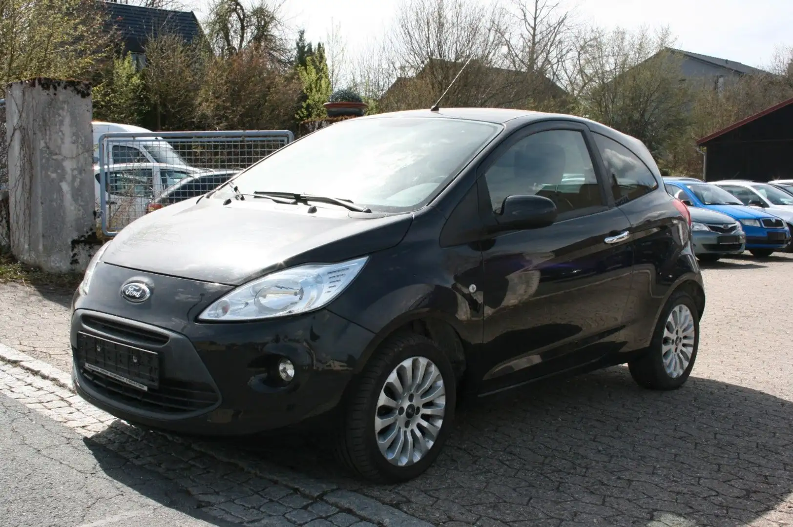 Ford Ka/Ka+ Titanium "Wenig KM" "Tüv Neu" Zwart - 2