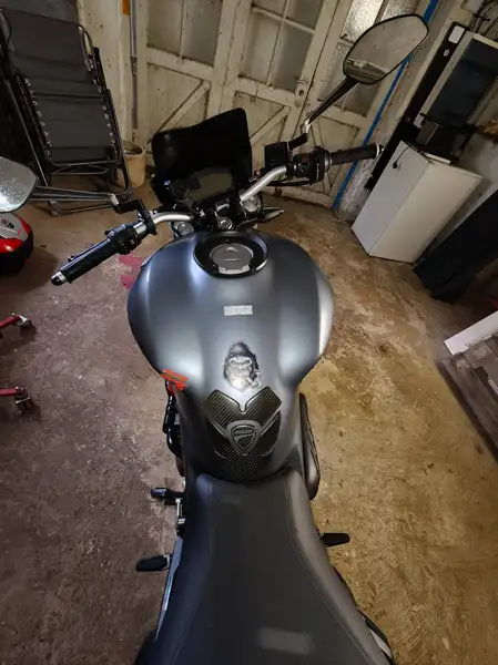 Ducati Monster 937 - foto 4