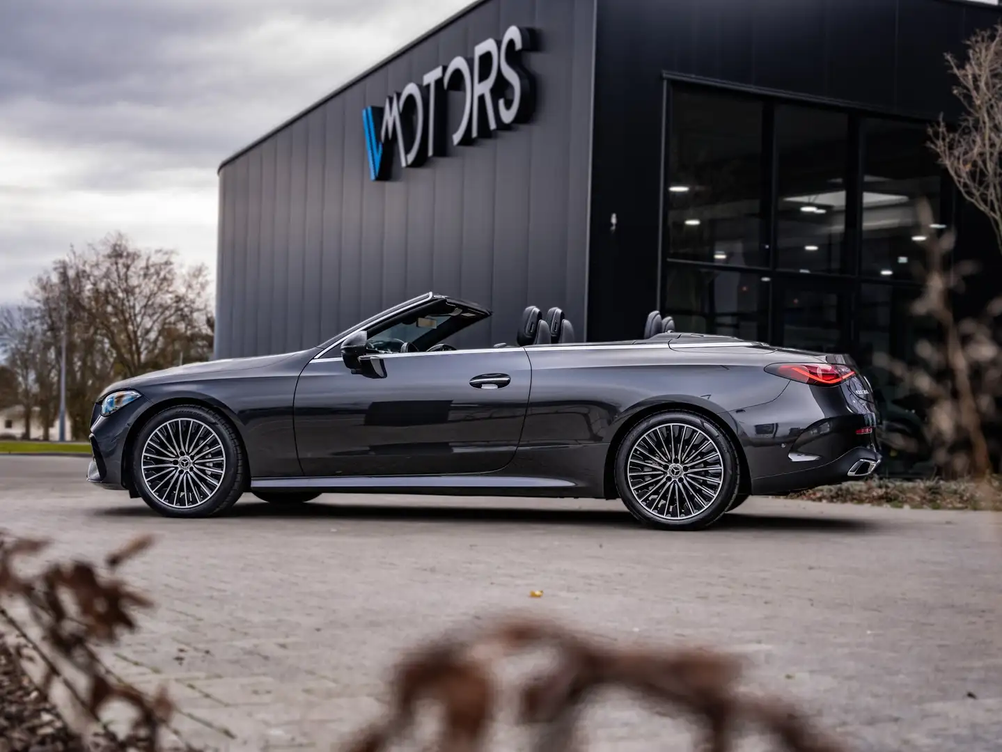 Mercedes-Benz CLE 300 4Matic Cabrio - 360 - ACC - dodehoek - airscarf Gris - 2