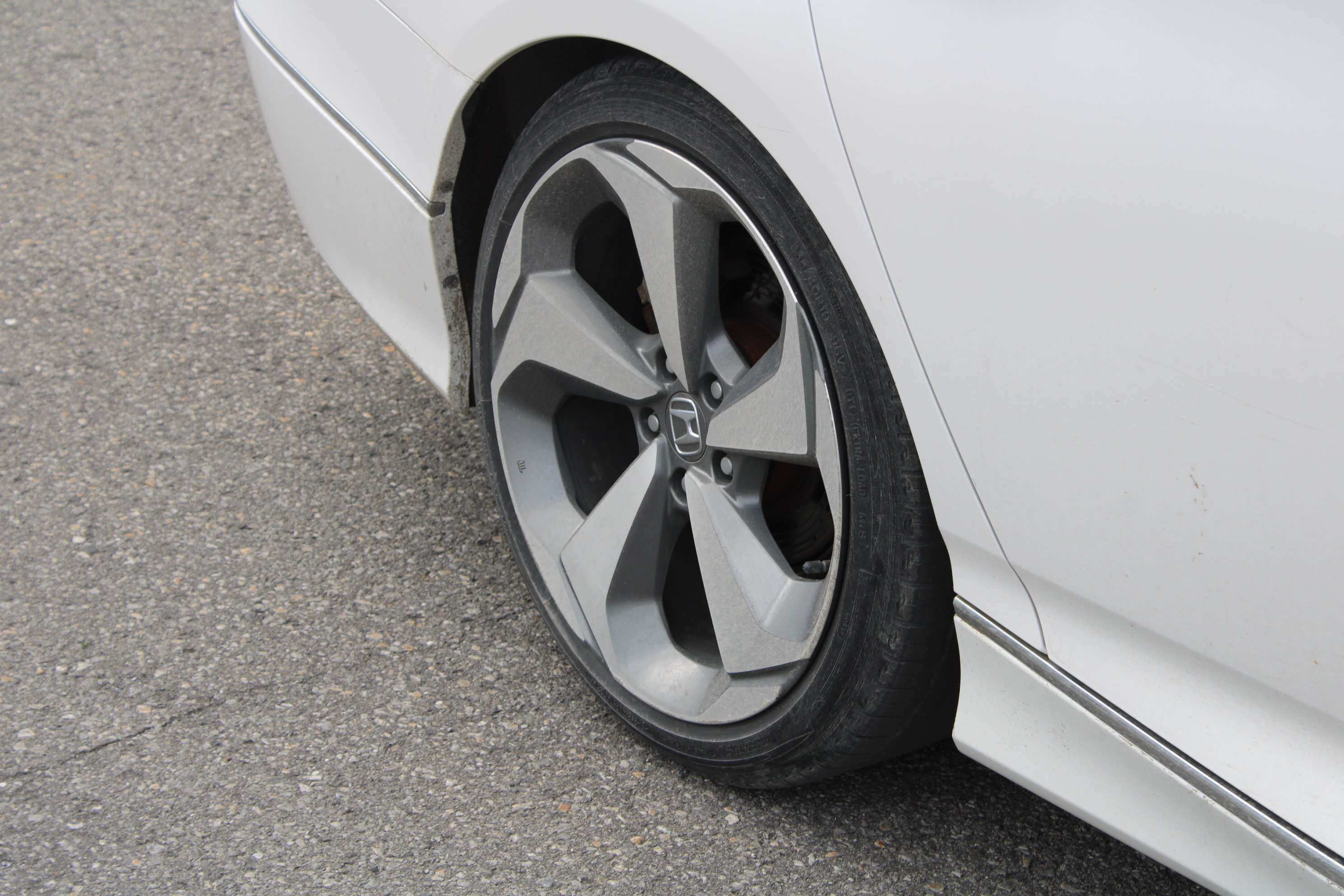 2019 Honda Accord Touring — снимка 1
