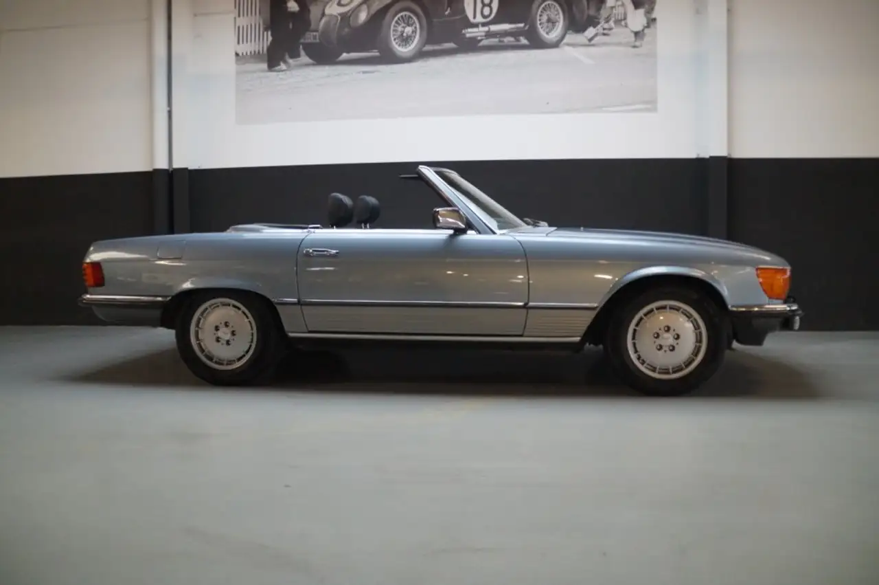 Mercedes-Benz 500SL Beautiful Driver (1986), foto 4